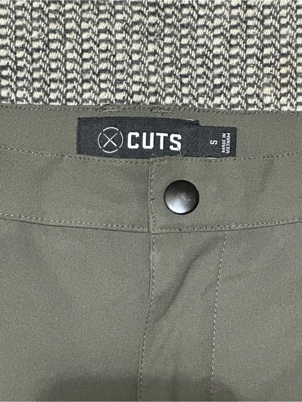 Cuts Clothing Olive AO Jogger Pants
